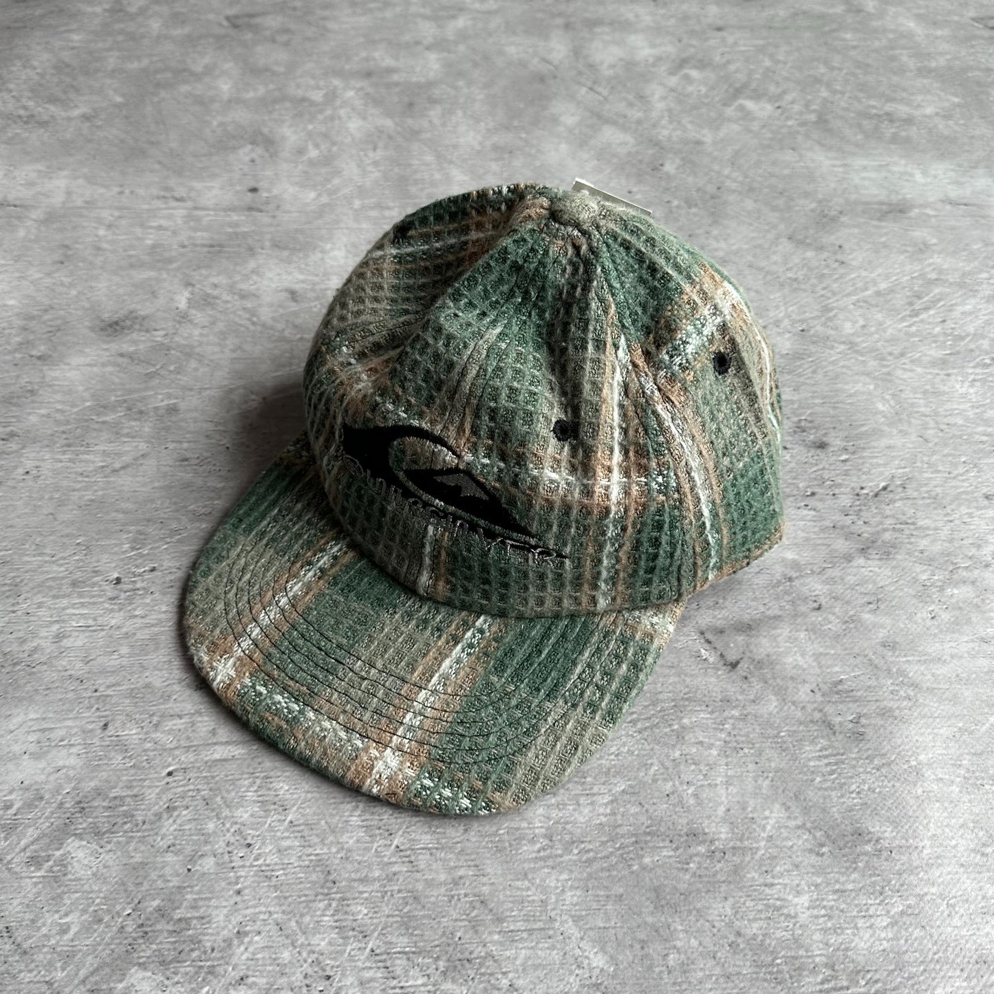 Vintage Quiksilver Cap *DEAD STOCK WITH TAG*