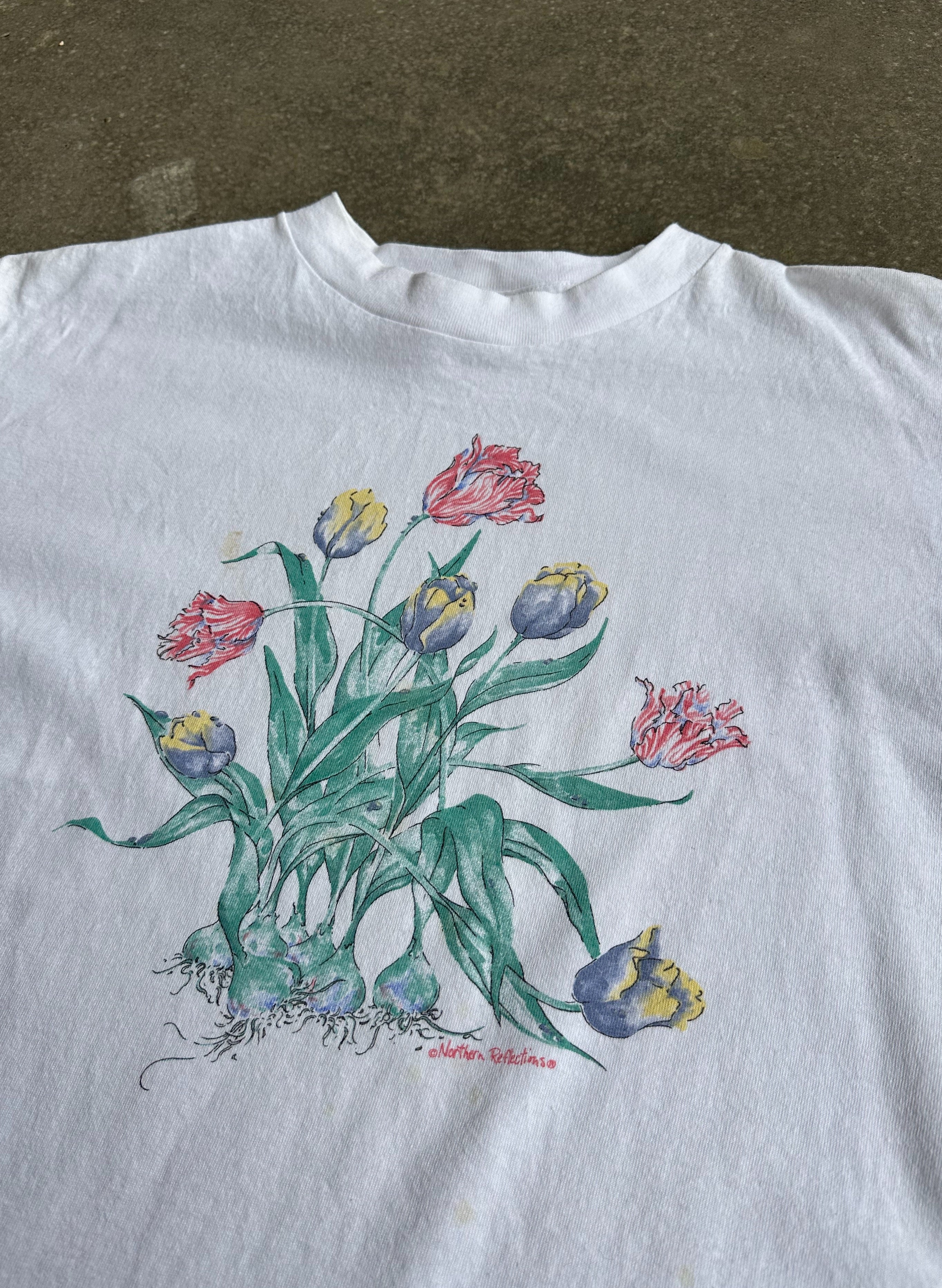 Vintage Made in Canada Single Stitch Flower Tee - Medium