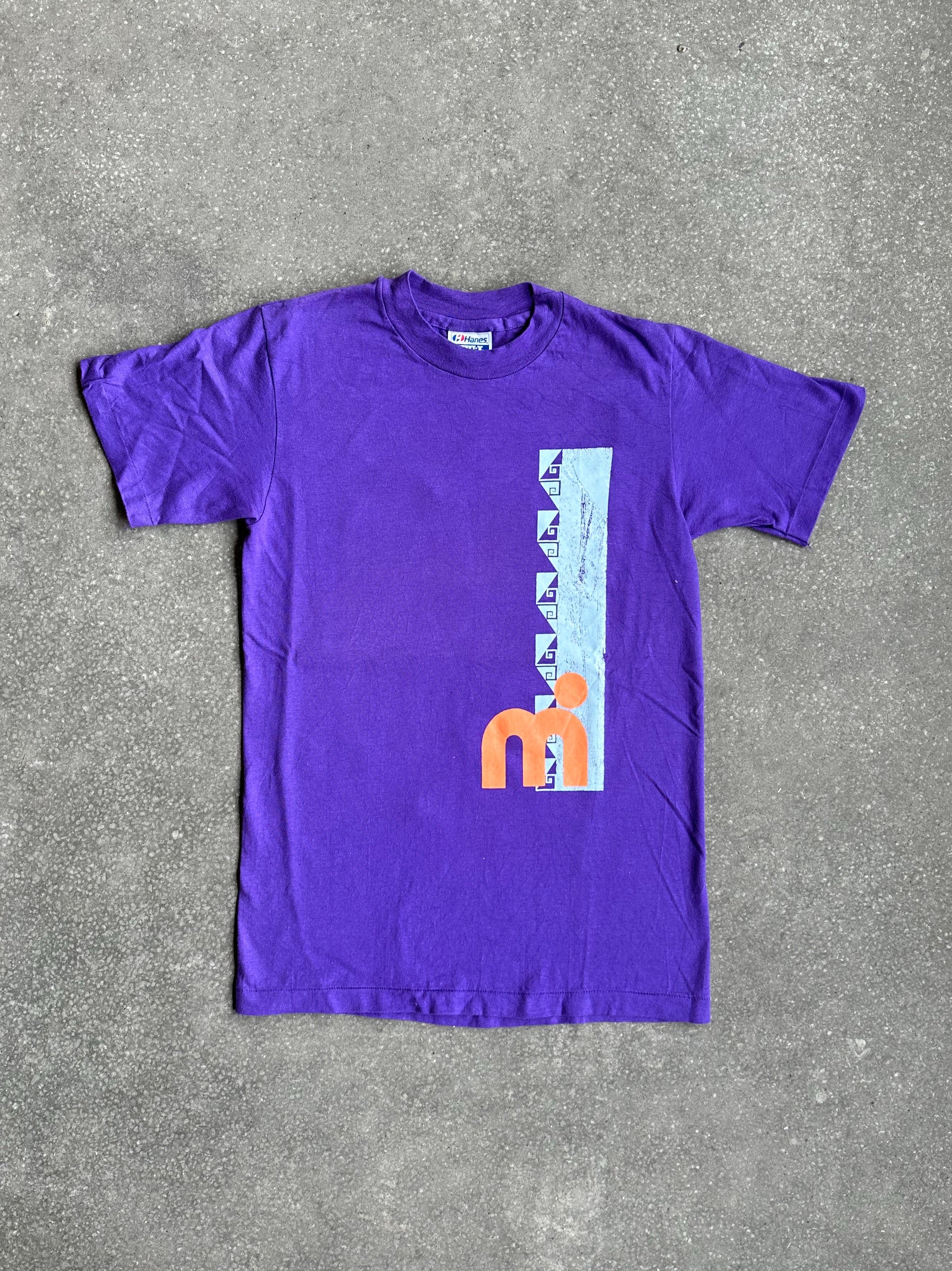 Vintage 'Made in USA' Hanes Tee - Extra Small