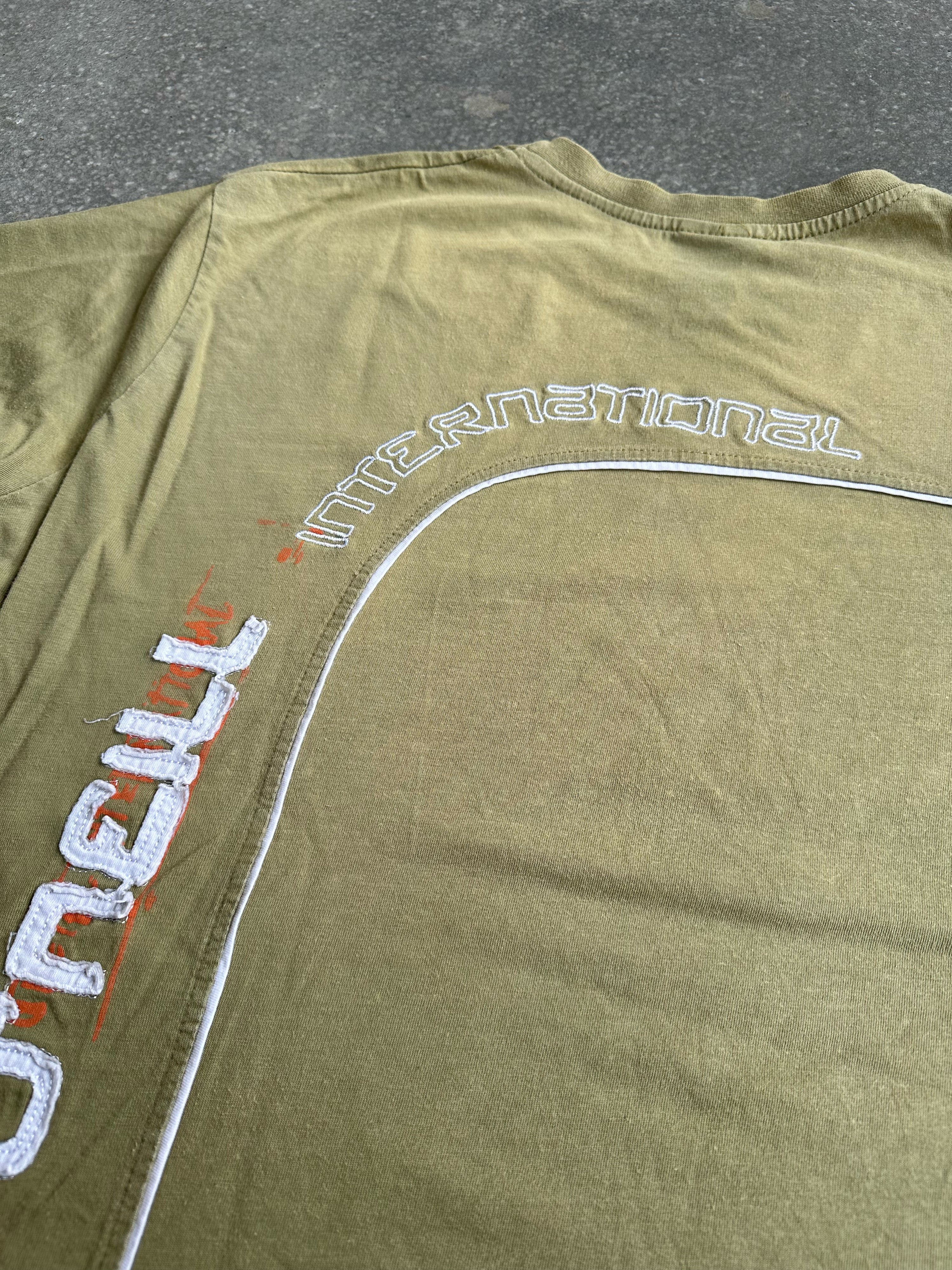 Vintage Y2K O'Neill Tee - Medium